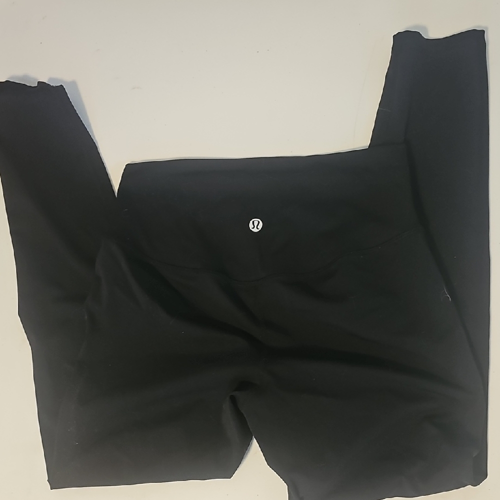 Lululemon Black Leggings 7/8 Best For Size 6